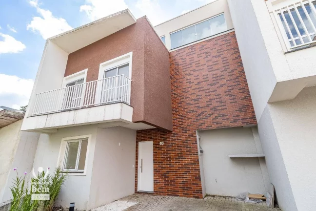 Imagem Sobrado com 168 m² , 3 quartos (1 suite) , churrasqueira à venda, por R$ 795.000 - Campo Comprido - Curitiba/PR