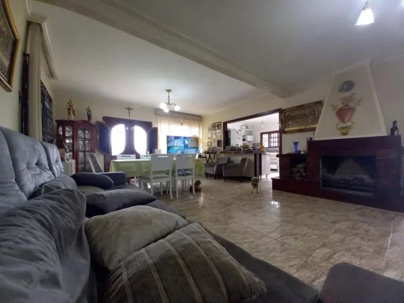 Imagem Casa para Venda em Teresópolis / RJ no bairro Fazendinha