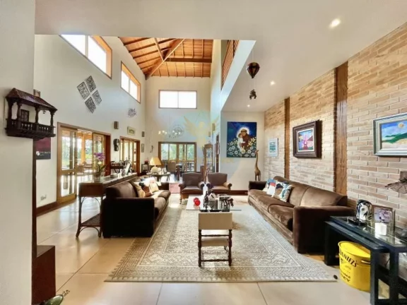 Imagem Casa em Condomínio a Venda no bairro Granja Viana - Carapicuíba, SP