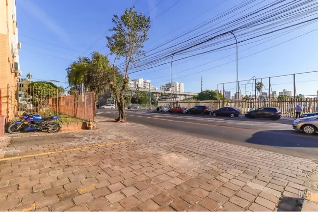 Imagem CRFT 416 Apto 610371016-36 - Apartamento à venda no bairro Cristo Redentor - Porto Alegre/RS