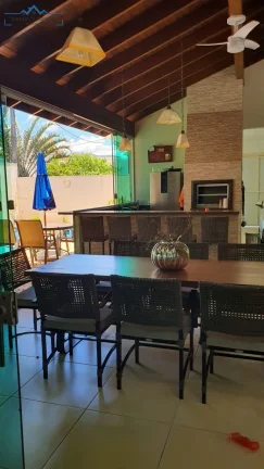 Imagem Casa de alto padrão com 3 dormitórios a venda no condimínio Arco de Roma em Foz