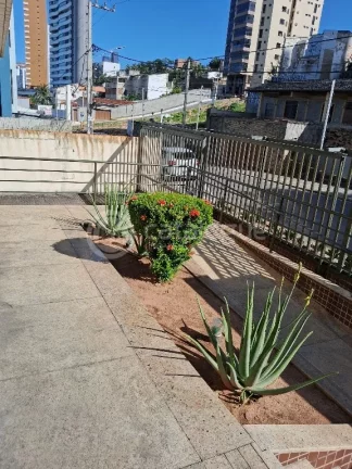 Imagem Apartamento de 2 dormitórios à venda em Areia Preta, Natal
