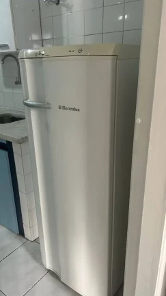 Imagem Apartamento Pinheiros - 37M², 1 Dorm, 1 Vaga, Mobiliado.