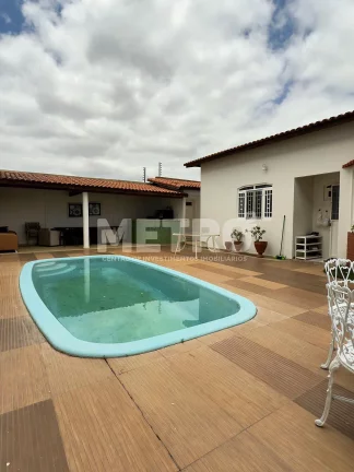 Imagem Casa à venda no Condomínio Água Viva, com 4 quartos, PETROLINA - PE