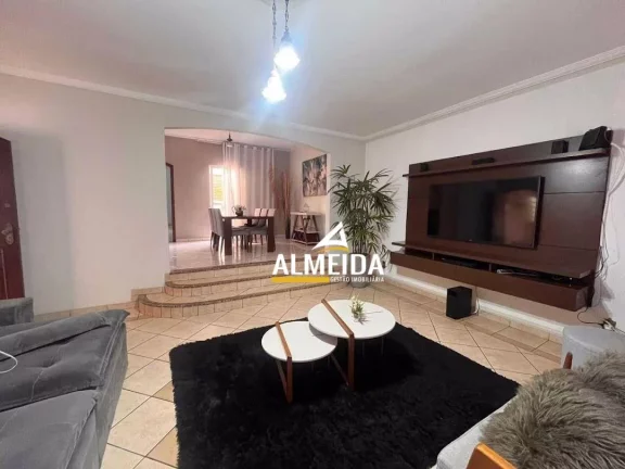 Imagem Casa com 3 dormitórios à venda, 206 m² por R$ 850.000,00 - Jardim Mirassol - Rio Claro/SP