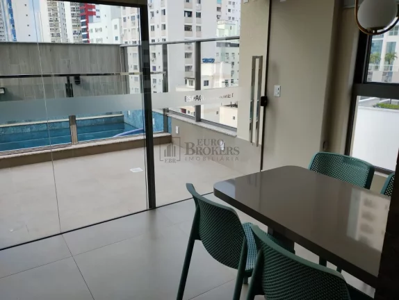 Imagem Apartamento com 3 suítes à venda no Centro de Balneário Camboriú/SC