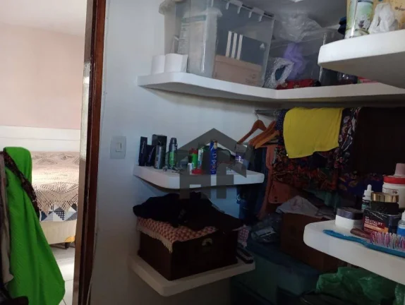 Imagem Casa à venda, com 3 quartos sendo 2 suites, com edícula, localizada no Janga, Paulista - PE.