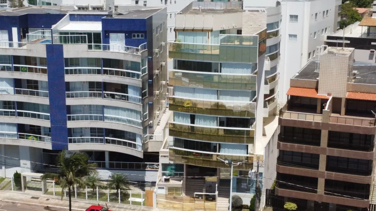 Imagem Encantador Apartamento na Enseada Azul, Guarapari!
Imóvel diferenciado na badalada Praia de Peracan...