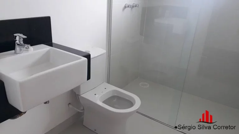 Imagem Casa com 05 Suítes à Venda, em Condomínio Fechado em Campos do Jordão SP.