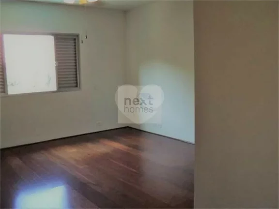 Imagem Casa à venda com 3 quartos, sendo 1 suíte, em Butantã, São Paulo - SP