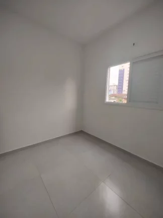Imagem Casa com 2 dormitórios à venda, 62 m² por R$ 395.000,00 - Guilhermina - Praia Grande/SP