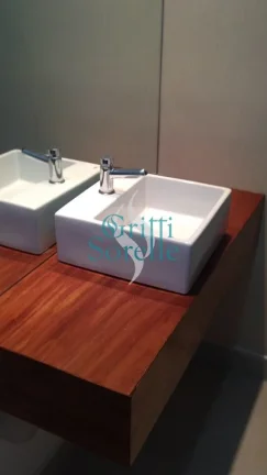 Imagem Conjunto Comercial à Venda em Bela Vista - São Paulo/SP.