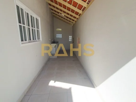 Imagem Ótima casa 100% averbada, com 123,50m² privativos, construída em um terreno plano de 378m2 (12x31...