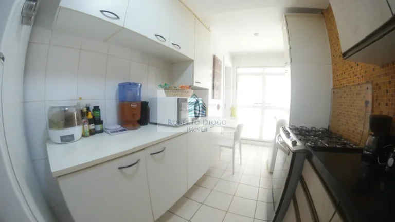 Imagem Residência de luxo à venda na Barra da Tijuca, Rio de Janeiro: 3 quartos, 1suíte ,2 salas, 4 banheiros, 200m² de área.