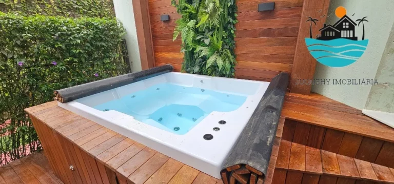 Imagem Casa para locação de Temporada em Juquehy com 4 dormitórios, 2 suítes, jacuzzi, churrasqueira, 60m da praia, max. 9 pessoas. | Juquehy Imobiliária