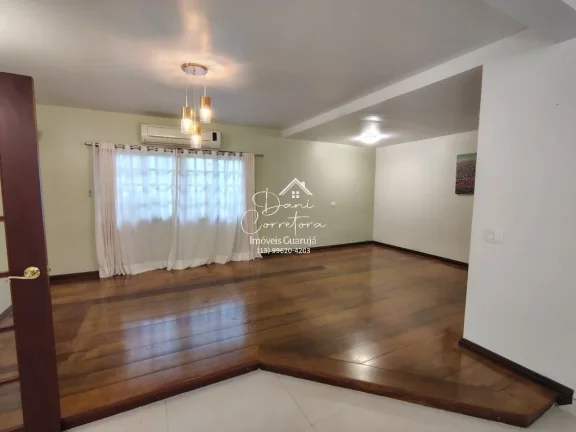 Imagem Casa venda ou locação condomínio Granville, Guarujá-SP: 5 quartos, 2 suítes, 2 salas, 5 banheiros, 4 vagas e 588m². Venda ou locação!