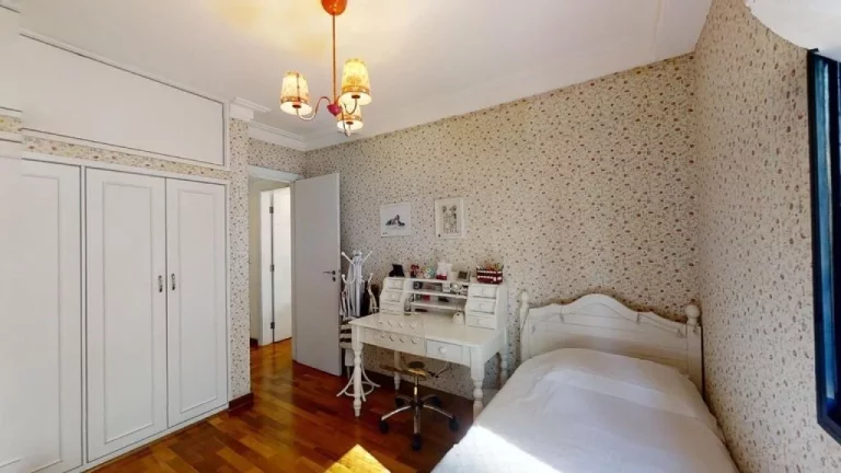 Imagem Apartamento a  venda na Vila Madalena com 03 quartos (1 suíte) e 2 vagas, 96m2.