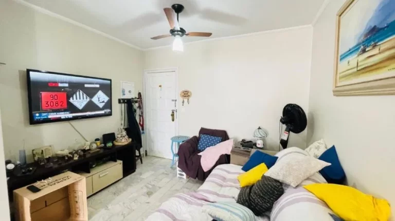 Imagem Apartamento com 2 dormitórios à venda, 80 m² por R$ 350.000,00 - Ocian - Praia Grande/SP