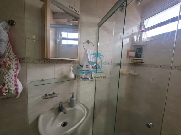 Imagem Apartamento a venda com 2 dormitórios e 2 banheiros no Itaguá em Ubatuba.