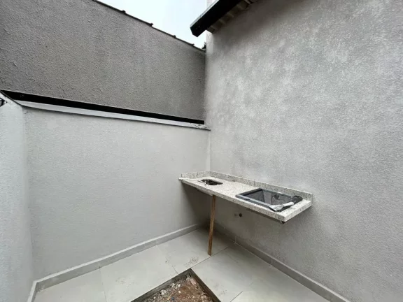 Imagem Casa com 2 dormitórios à venda, 57 m² por R$ 480.000,00 - Vila Nova Cintra - Mogi das Cruzes/SP
