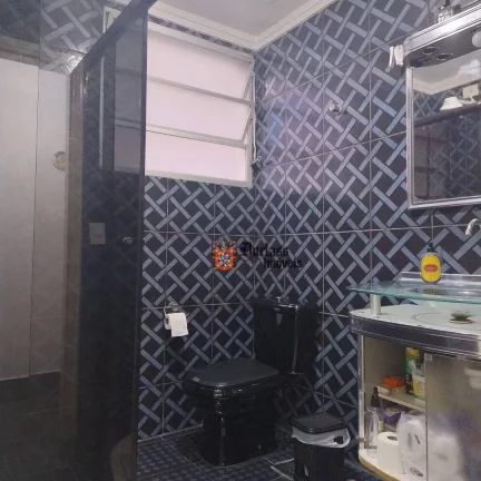 Imagem Apartamento com 2 dormitórios à venda, 63 m² por R$ 361.600 - Centro - São Vicente/SP