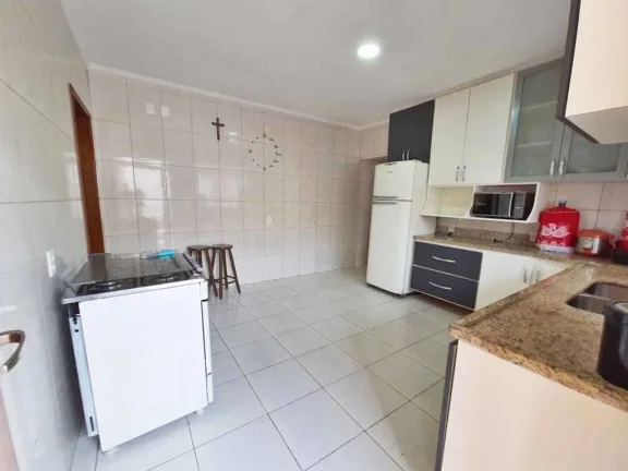 Imagem Casa reformada isolada 2 dormitórios no Jardim Japurá