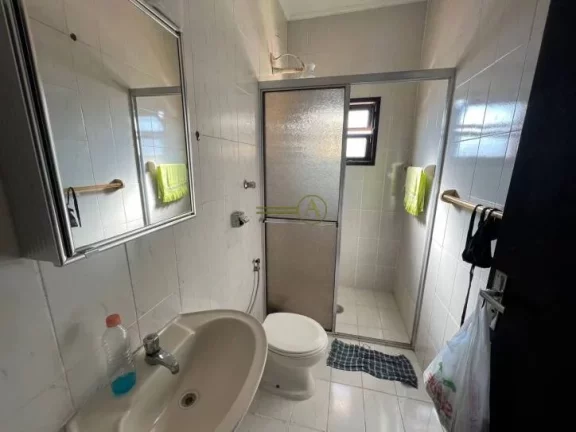 Imagem Apartamento à venda no Balneário Belmira Novaes em Peruíbe à 300m da praia