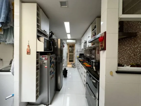 Imagem Copacabana - Residencial › Apartamento com 3 quarto(s) a Venda