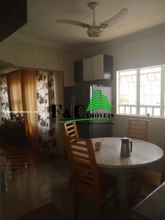 Imagem Casa para Venda em Paulínia, São Luiz, 3 dormitórios, 2 suítes, 1 banheiro, 2 vagas