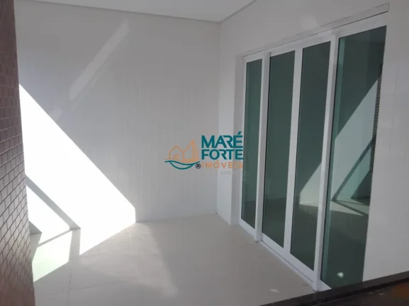 Imagem Linda Cobertura com uma Vista para Serra e Parcial para o Mar na Toninhas em Ubatuba SP