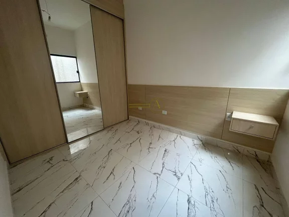 Imagem Kitnet Mobiliada à Venda – Próxima ao Mar e à Av. Padre Anchieta – 285mil