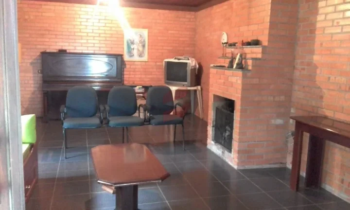 Imagem CHÁCARA com 3 dormitórios à venda com 5000m² por R$ 1.690.000,00 no bairro Vila Franca - PIRAQUARA / PR