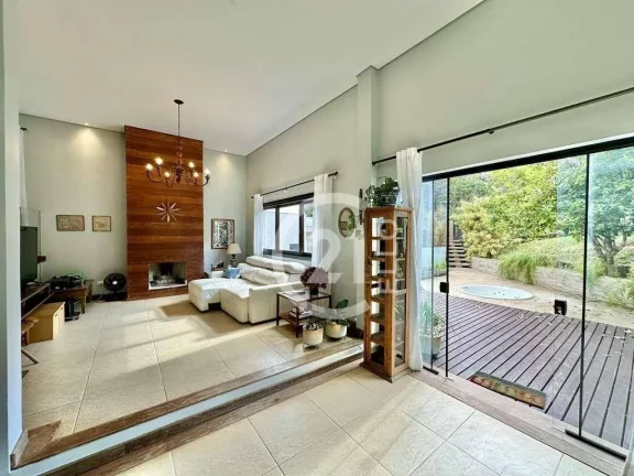 Imagem Casa com 3 quartos à venda - Condomínio Golf Garden - Carapicuíba/SP