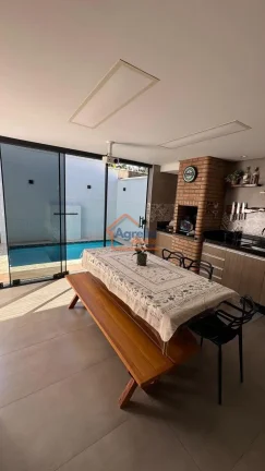 Imagem Casa à venda no bairro Jardim Santa Cruz - Mogi Guaçu/SP