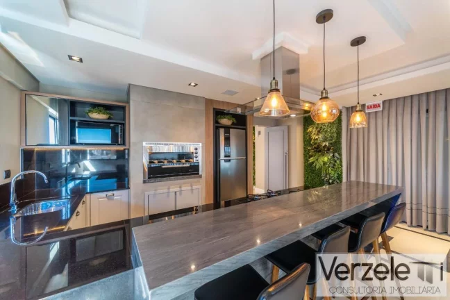 Imagem Apartamento 3 dormitórios para Venda em Balneário Camboriú / SC no bairro Estados