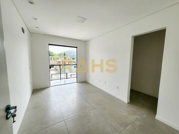 Imagem Sobrado Geminado Novo em Ã³tima localizaÃ§Ã£o no IririÃº, prÃ³ximo ao ColÃ©gio Santo AntÃ´nio. 1 suÃ...