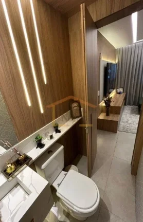 Imagem Apartamento diferenciado, 103 m², originalmente com 04 dormitórios, transformados em 03 dormitóri...