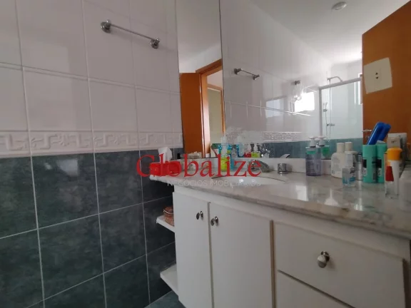 Imagem APARTAMENTO ALTO PADRÃO À VENDA COM 3 DORMITÓRIOS COM SUÍTE, 2 VAGAS DE GARAGEM NO BAIRRO PONTA DA PRAIA EM SANTOS POR R$ 1.300.000,00.
