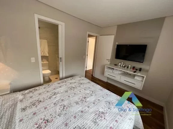 Imagem VILA MARIANA Sobrado em Vila 140M², 3 dormitórios, 2 vagas a 500 Metros da estação do metro Vila Mariana ótimo valor !!!