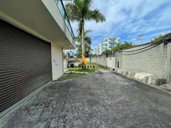Imagem Predio comercial - Recreio dos Bandeirantes - Possibilidade de desmembramento para condominio de casas ou unicormercial de alto padrão