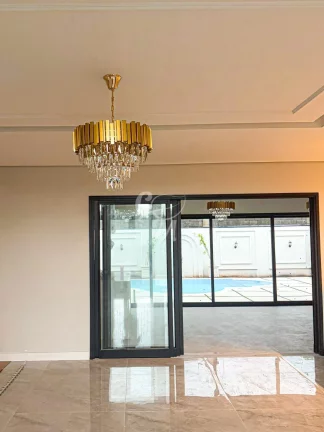 Imagem Casa com 3 Suites em condomínio fechado