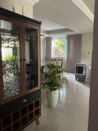 Imagem Casa duplex com 5 dormitórios à venda, 393,89 m² por R$ 1.600.000,00 - Ininga - Teresina/PI