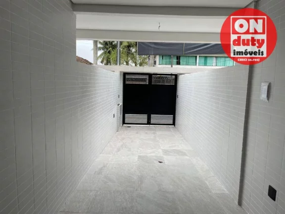 Imagem Casa com 3 dormitórios à venda, 114 m² por R$ 840.000,00 - Marapé - Santos/SP