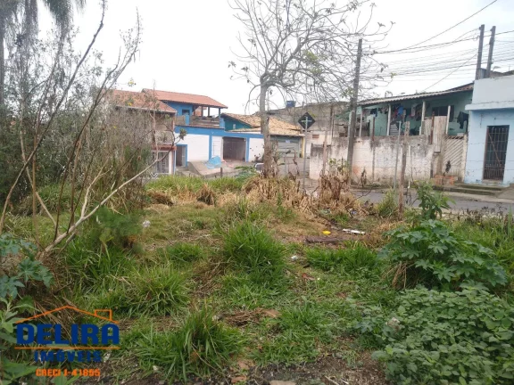 Imagem Terreno à Venda em Bairro Tranquilo com localização privilegiada