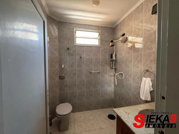 Imagem Casa para locação no Tatuapé - São Paulo-SP com 3 quartos, 2 banheiros e 230m². Venha conferir!