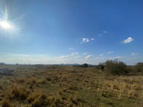 Imagem Área de 90.857m² a venda no Bairro dos Ferreiras em Porangaba/SP.