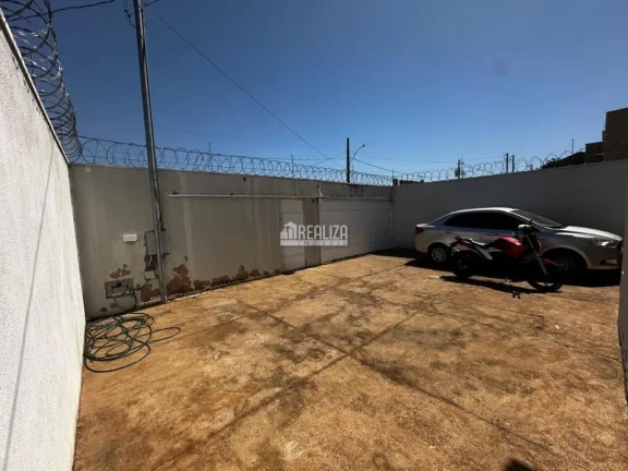Imagem Casa à Venda no bairro Jardim Maracanã, em Uberaba - 2 Dormitórios e Móveis Planejados
