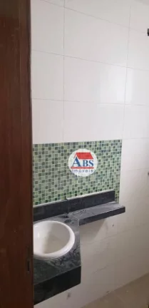 Imagem Sobrado com 2 dormitórios à venda, 60 m² por R$ 240.000,00 - Parque São Vicente - São Vicente/SP