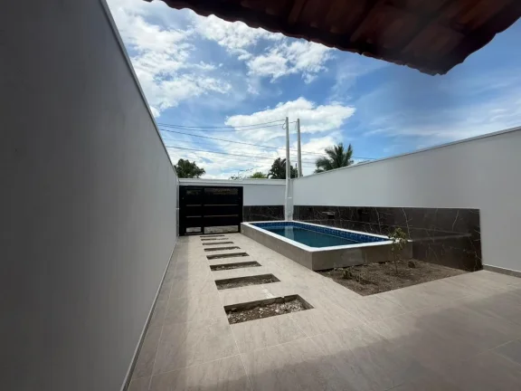 Imagem Casa para Venda em Itanhaém, Jamaica (Praia), 2 dormitórios, 1 suíte, 2 banheiros, 2 vagas