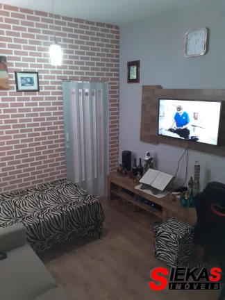 Imagem Imperdível! Casa à venda em Santana, São Paulo-SP: 5 quartos, 1 suíte, 6 banheiros, 2 vagas de garagem. Aproveite!